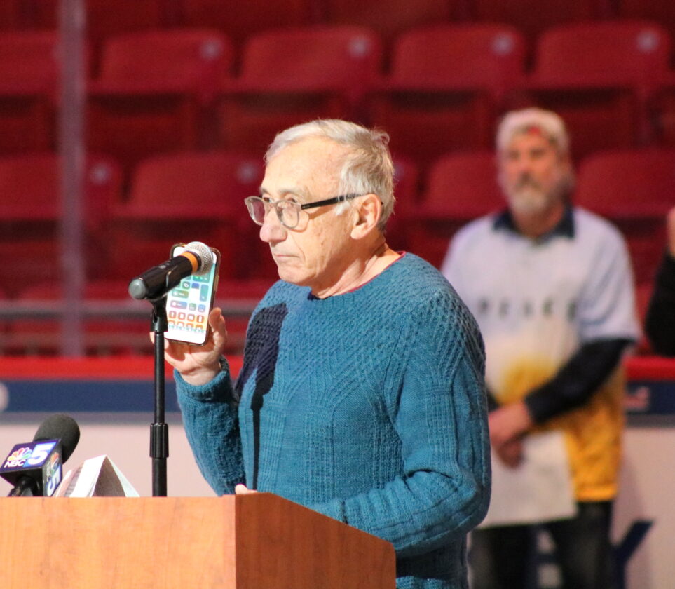 Herbie's on the Park honors hockey legend Herb Brooks, image size:963x840